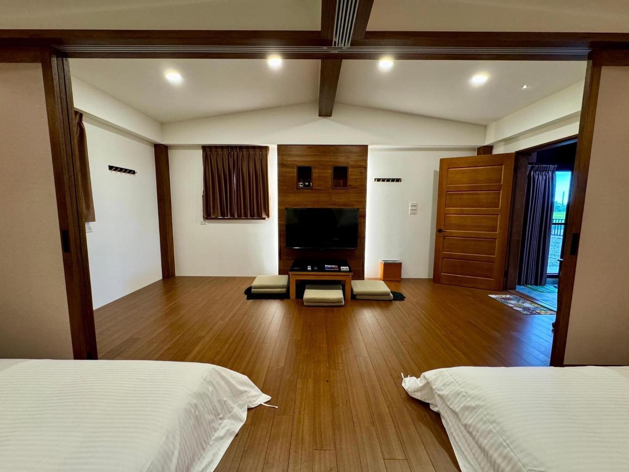 Tu Wei 192 Homestay Zhuangwei Luaran gambar