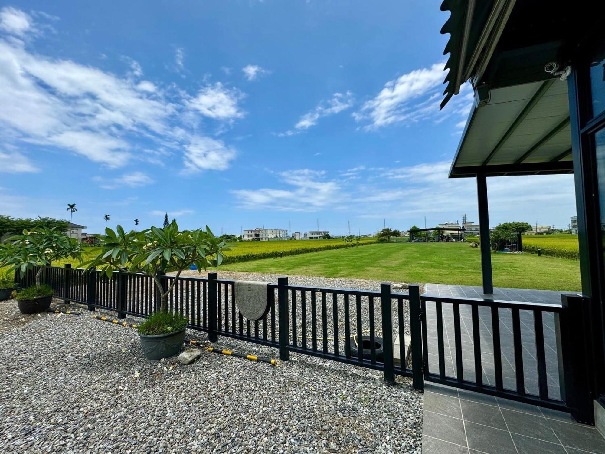 Tu Wei 192 Homestay Zhuangwei Luaran gambar